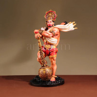 The hanuman idols shows Lord Hanuman in a powerful pose, with his hands.