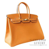 Signature Collection of Elegant Fashion Bags