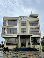 Viraj Hotel & Restaurant