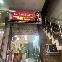 Agra Mehndi Artist