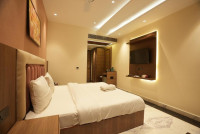 Hotels near Noida