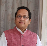 Dr. Dilip S. Kiyawat - Best Neurosurgeon in Pune