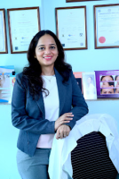 Dr Dipali Malvankar - Dermatologist and Skin Specialist in Andheri West Mumbai