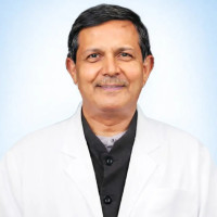 Dr. Vivek Sharma – Experienced Neurosurgeon for Brain & Spine Care in Varanasi