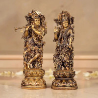 Krishna Idols – Divine Symbols of Love, Peace, and Spiritual Blessings