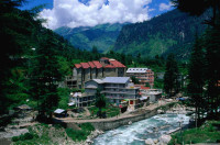 Manali Honeymoon Package