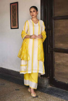 Relaxed Luxury: Women's Linen Co-Ord Set for Effortless Chic