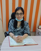 Acupuncture doctor in Tilak Nagar