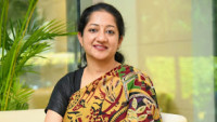 Dr. Nidhi Jain | Best Obstetrician & Gynaecologist in Gurgaon