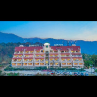 Best Hotels Near Naini Lake for a Peaceful Stay | Dynasty Resort Nainital
