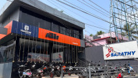 KTM Husqvarna Kazhakkottam