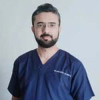 Dr. Raviraj Solanki -M.S. Orthopedic- Joint Replacement Surgeon
