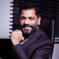 Corporate Lawyer in Dubai