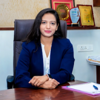 Dr. Mona Naman Shah – Robotic & Laparoscopic Hysterectomy Surgeon in Ahmedabad