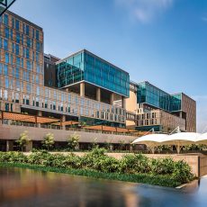 Rent Best Tech Enabled Smart Office Spaces in India | RMZ Corp